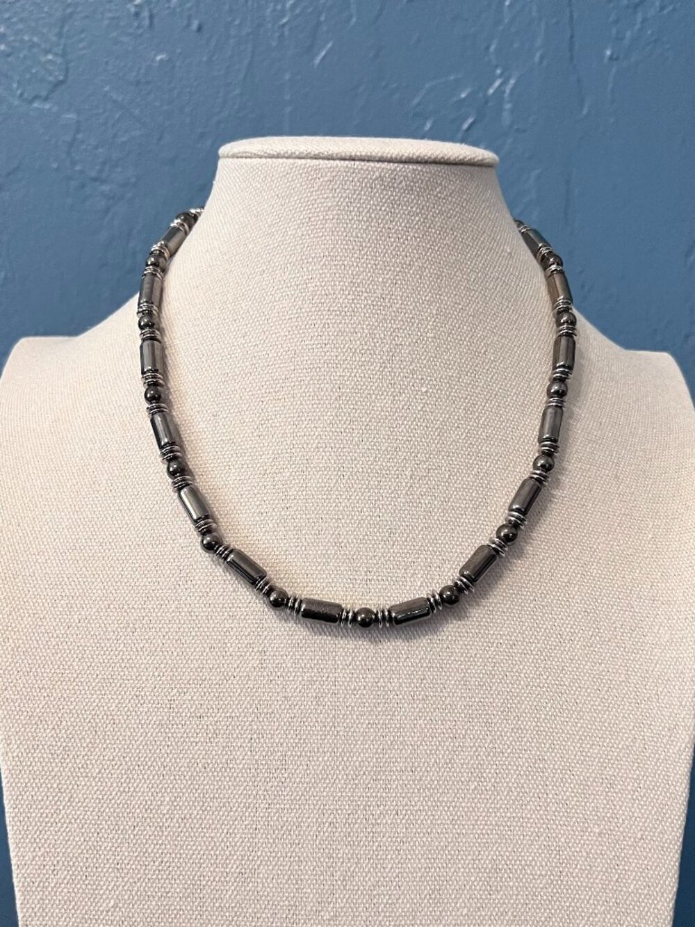 Vintage Y2K Panama Jack Gunmetal Hematite Beaded Necklace 17.5" EUC